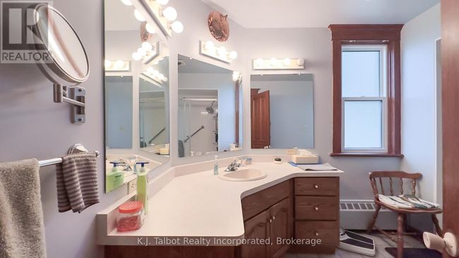 81258 D Bissets Hill, House other with 5 bedrooms, 3 bathrooms and 3 parking in Goderich ON | Image 29