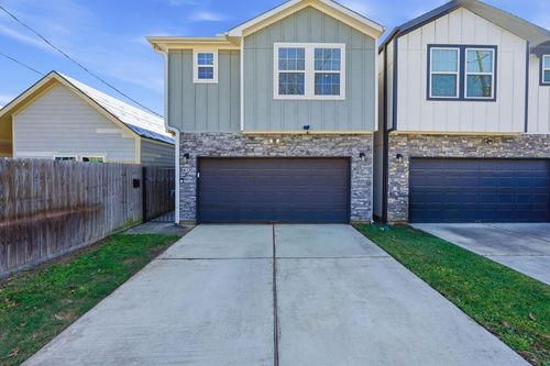 7320 Avenue J, Houston, TX, 77011-2822 | Card Image