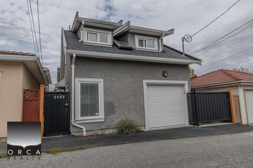 2570 E 2nd Ave, Vancouver, BC, V5M1C6 | Card Image