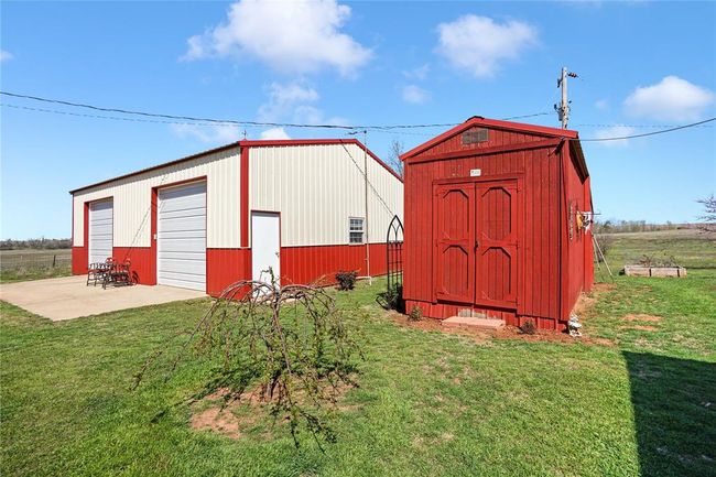 14460 N County Road 3070, House other with 4 bedrooms, 3 bathrooms and null parking in Lindsay OK | Image 28