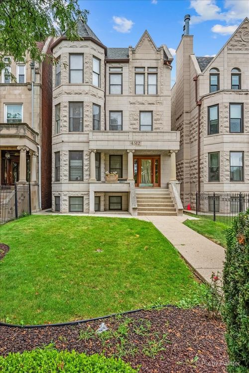3-4512 Greenwood Ave, Chicago, IL, 60653-4494 | Card Image