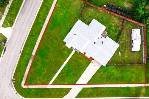 102 Se El Sito Ct, Port St. Lucie, FL, 34983-8418 | Card Image