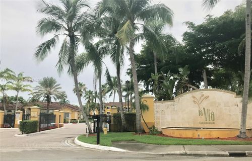 3203-165 Nw 96th Ter, Pembroke Pines, FL, 33024 | Card Image