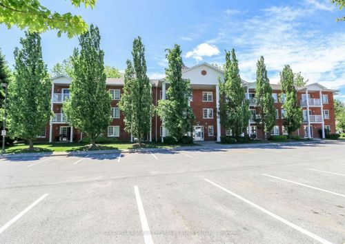 212-49 Jacobs Terr, Barrie, ON, L4N0W4 | Card Image