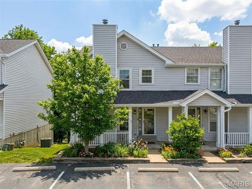 1436 Whispering Creek Dr, Ballwin, MO, 63021-8469 | Card Image