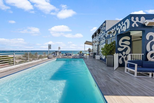 A402 - 1024 Ocean Dr, Home with 0 bedrooms, 1 bathrooms and null parking in Miami Beach FL | Image 22