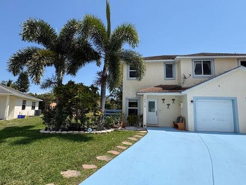 10313 Boynton Place Cir, Boynton Beach, FL, 33437-2661 | Card Image