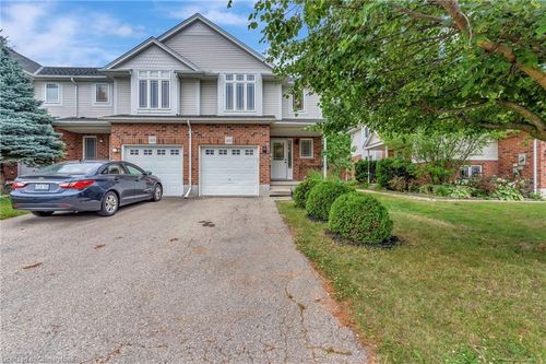 466 Annapolis Crt, Waterloo, ON, N2K4E8 | Card Image