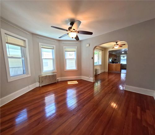 1-1005 Narragansett Blvd, Providence, RI, 02905-5209 | Card Image