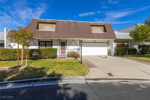 3552 Bounty Ave, Las Vegas, NV, 89121-4404 | Card Image