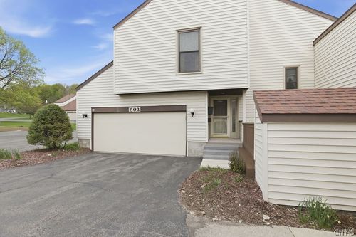 502 Woburn Dr, Camillus, NY, 13031-2023 | Card Image