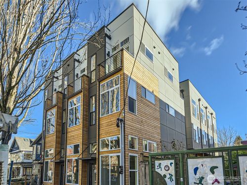 b-1108 33rd Ave, Seattle, WA, 98122-5130 | Card Image