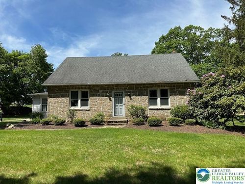 8336 Spring Creek Rd, Alburtis, PA, 18011-9507 | Card Image