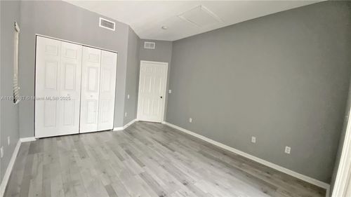 apt-304-2941 Riverside Dr, Coral Springs, FL, 33065-1025 | Card Image