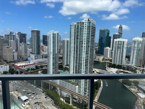apt-4105-185 Sw 7th St, Miami, FL, 33130-2987 | Card Image