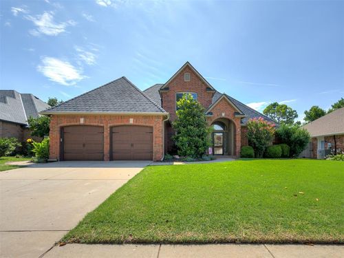813 Parkside Rd, Norman, OK, 73072-4235 | Card Image