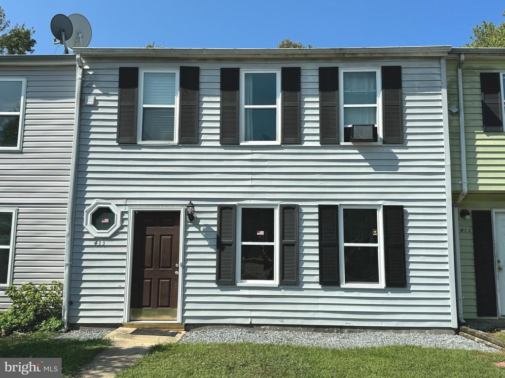 Patuxent Ct, LA Plata, MD 20646