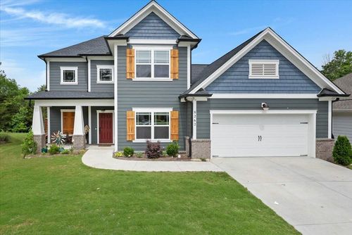 8262 Pennant Pl, Chattanooga, TN, 37421-7611 | Card Image