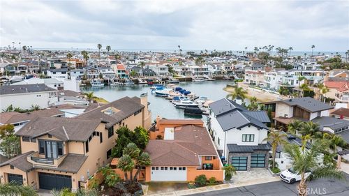 52 Balboa Cvs, Newport Beach, CA, 92663-3226 | Card Image