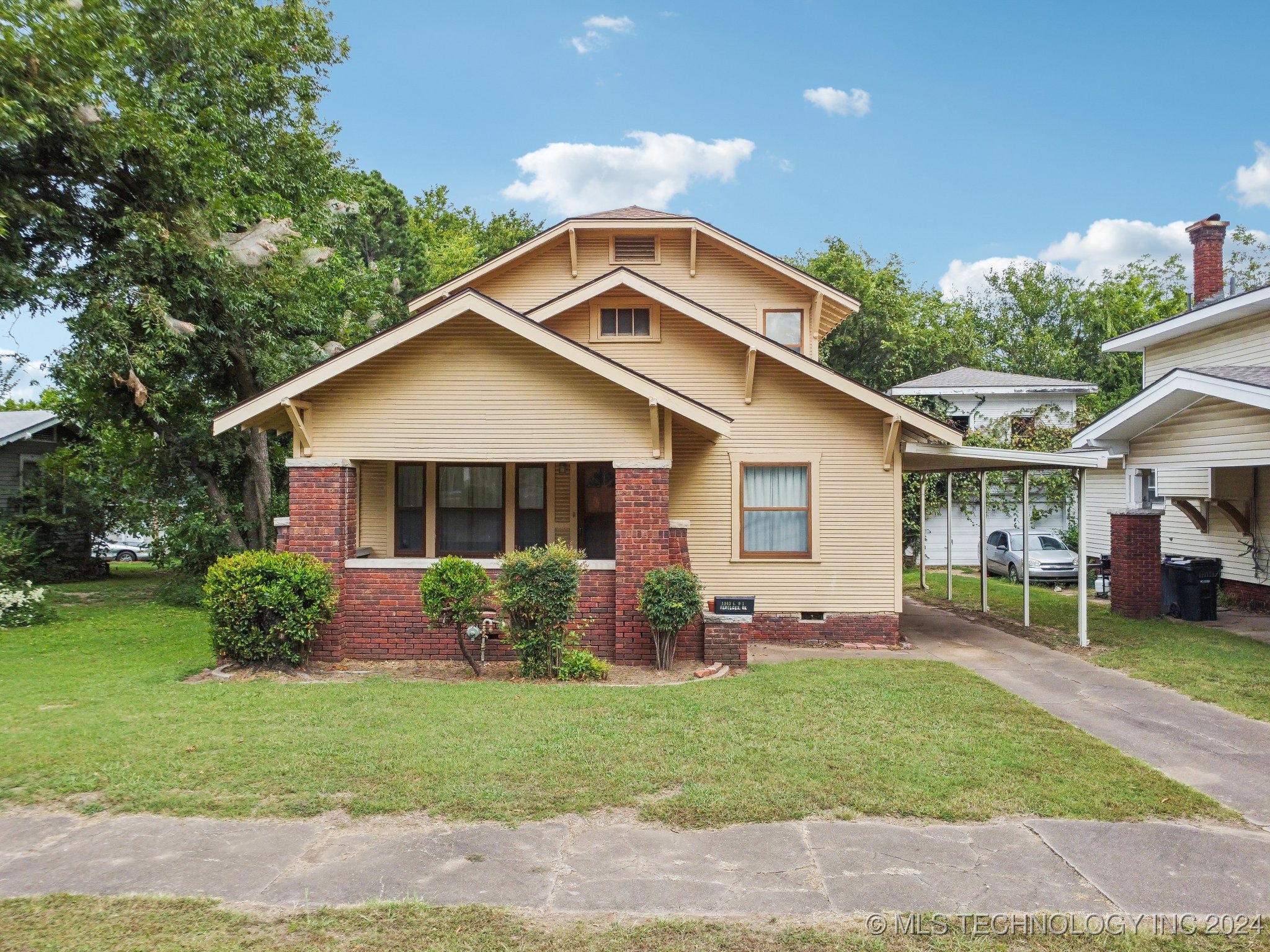 9th St, Okmulgee, OK 74447