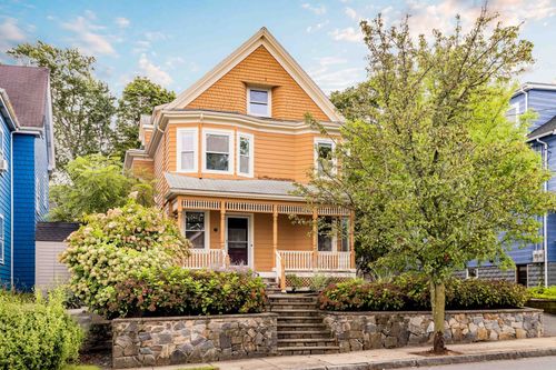 52-52 Hillsdale Rd, Medford, MA, 02155-5231 | Card Image