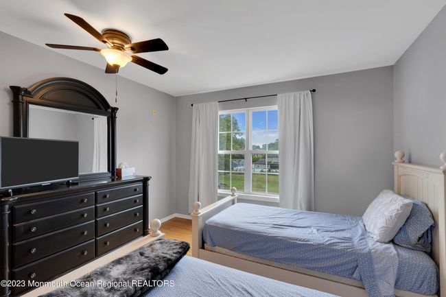 5 Autumn Dr, House other with 4 bedrooms, 3 bathrooms and null parking in Howell NJ | Image 32