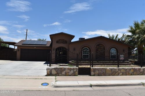 10800 Saigon Dr, El Paso, TX, 79925-3009 | Card Image