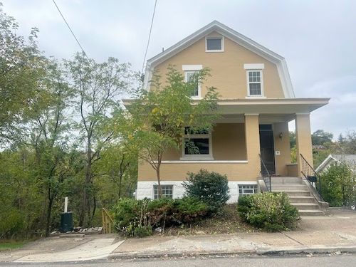 358 Pointview Rd, Brentwood, PA, 15227-3136 | Card Image