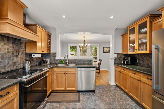 20134 41a Ave, House other with 3 bedrooms, 3 bathrooms and 5 parking in Langley BC | Image 9
