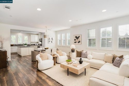 6610 S Mariposa Ln, Dublin, CA, 94568-4232 | Card Image