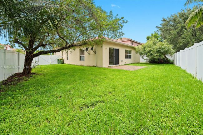 1107 Ne 37th Pl, House other with 5 bedrooms, 3 bathrooms and null parking in Homestead FL | Image 26