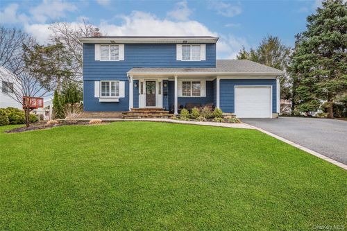 37 Bethany Dr, Commack, NY, 11725-1608 | Card Image