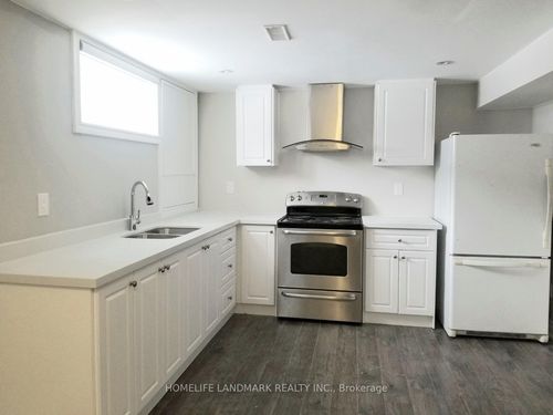 12 Ottawa Crt, Aurora, ON, L4G2Y7 | Card Image