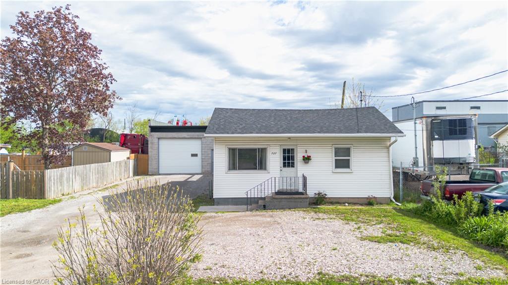 Residential in Stoney Creek 3