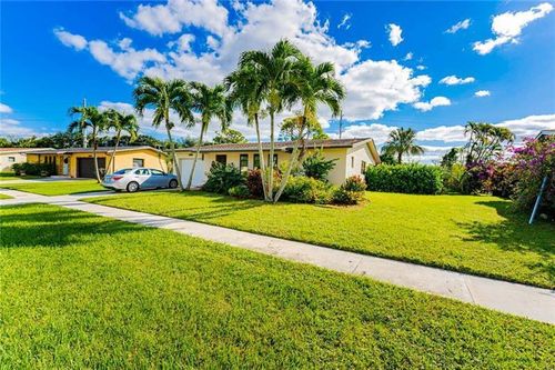 14574 Shadow Wood Ln, Delray Beach, FL, 33484-3642 | Card Image