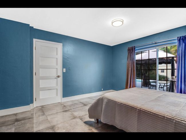 1435 Ne 39 Th St, House other with 2 bedrooms, 1 bathrooms and null parking in Oakland Park FL | Image 16