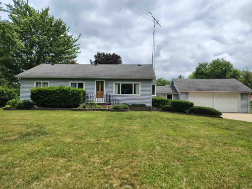 905 Dexter Drive, Venice Township, MI, 48449 | Card Image