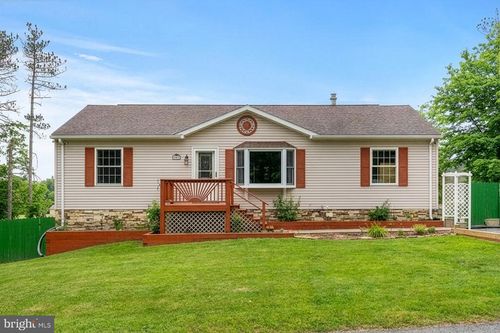 505 Southern Pines Dr, OAKLAND, MD, 21550-1460 | Card Image