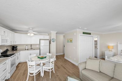 103 - 7330 Estero Boulevard, Condo with 1 bedrooms, 1 bathrooms and null parking in Fort Myers Beach FL | Image 3