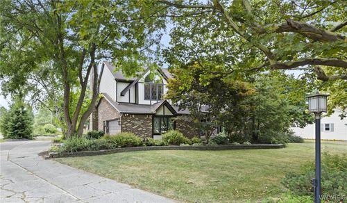 461 Elma Meadow Ln, Elma, NY, 14059-9222 | Card Image