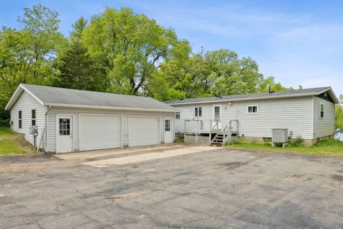 11132 County Road 9 Ne, Spicer, MN, 56288-9203 | Card Image