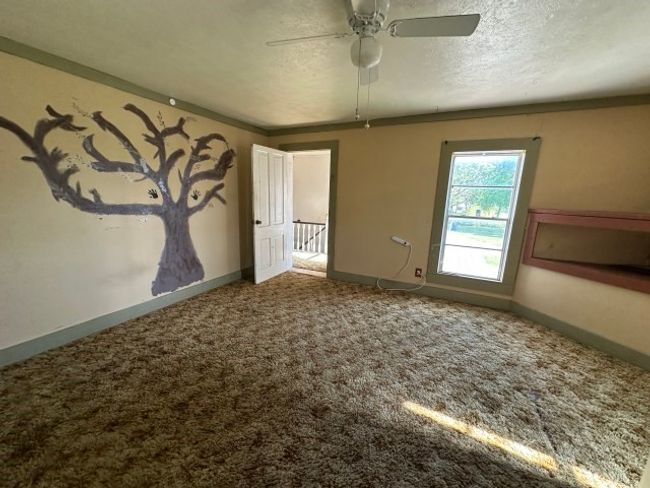 202 Mill St, House other with 4 bedrooms, 2 bathrooms and null parking in Valley View TX | Image 19
