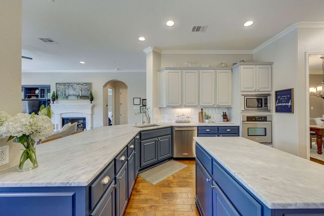 1202 Rhondstat Run, House other with 5 bedrooms, 4 bathrooms and 3 parking in Cedar Park TX | Image 12