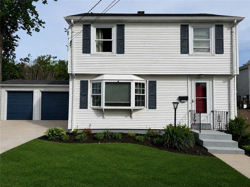 11 Doane St, Cranston, RI, 02910-2416 | Card Image