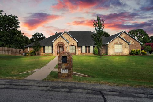 3810 Raintree Dr, Flower Mound, TX, 75022-6321 | Card Image
