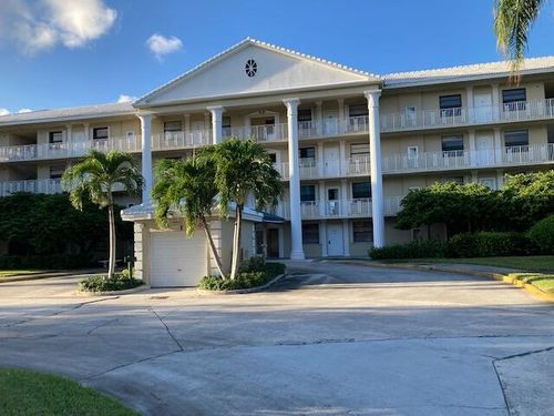 apt-203-3525 Village Blvd, West Palm Beach, FL, 33409-7448 | Card Image