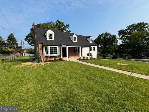 22 Rodney Dr, NEWTOWN SQUARE, PA, 19073-4217 | Card Image