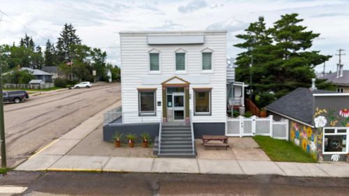 2124 20 St, Delburne, AB, T0M0B4 | Card Image