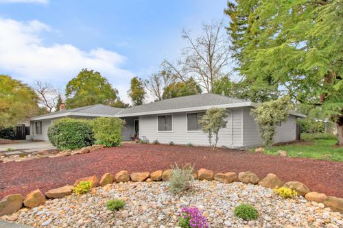 539 Jerome St, Davis, CA, 95616-2753 | Card Image