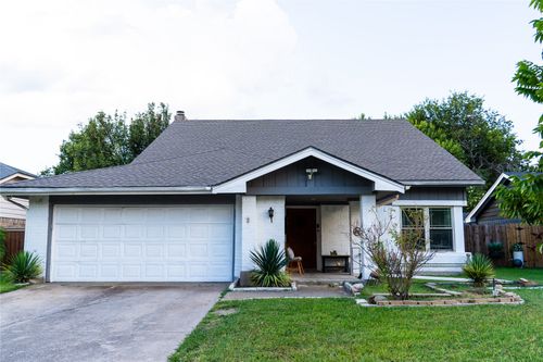 2521 Channing Dr, Grand Prairie, TX, 75052-3921 | Card Image